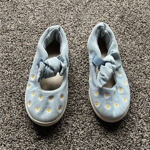 FINAL SALE 3/31/26 Falls Creek Kids Blue/Yellow Daisy Sneakers, Size 10M